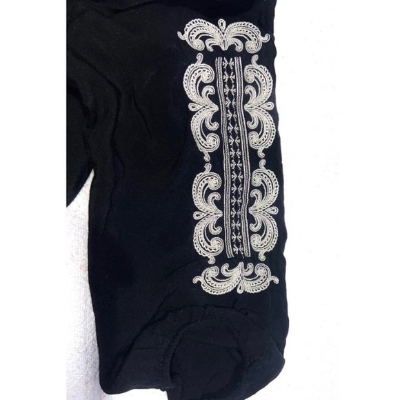 Black Blouse - Picture 3 of 3